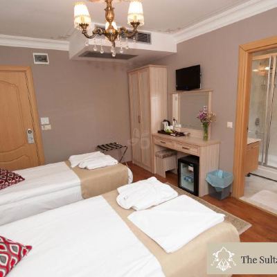 Standard Twin Room Sultans Royal Hotel Promo Code