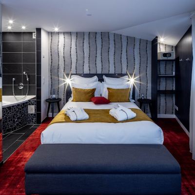 Deluxe Double Room (Bain SPA) Garrigae Villa La Florangerie Promo Code