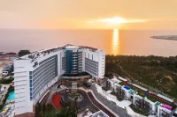 The Week & Resort