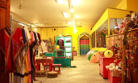 Chezmoi Handicraft & Homestay - Housity