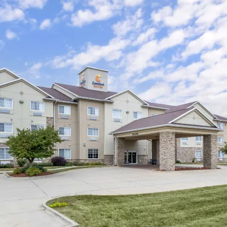 Comfort Suites