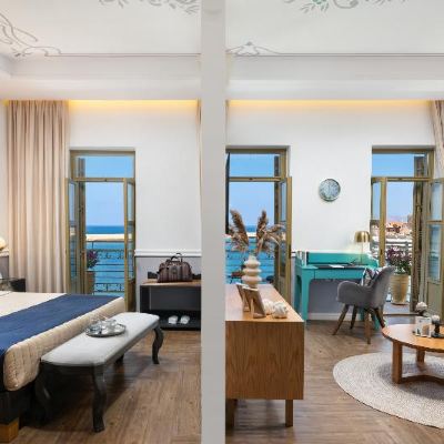 One-Bedroom Ocean View Suite with Hot Tub