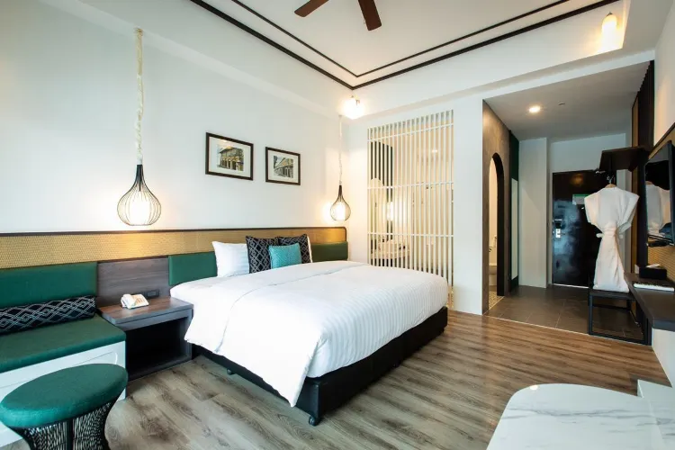ห้องวิวสระว่ายน้ำ ห้องพักปลอดบุหรี่(เตียงควีนไซส์)