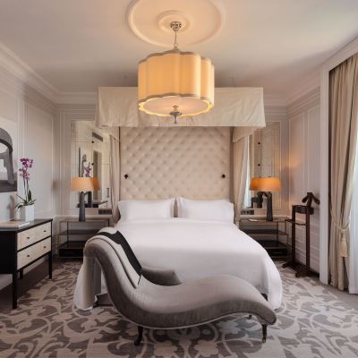 Eduardo Chillida套房， 一卧室套房， 一特大床， 河景 瑪麗亞克里斯蒂娜豪華精選酒店優惠