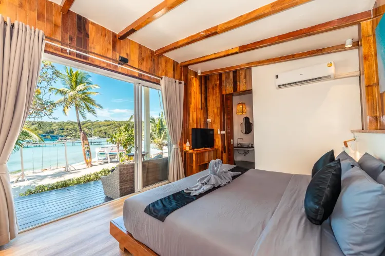 ห้องดีลักซ์ วิวทะเล