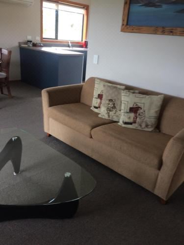 两卧室联排别墅