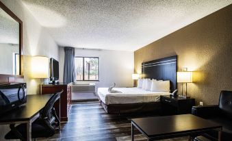 Econo Lodge Cleveland Southeast - Kent - Housity