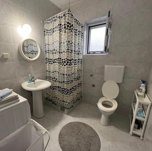 一卧室公寓（带阳台）