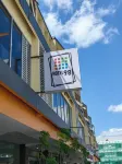 Hotel 98