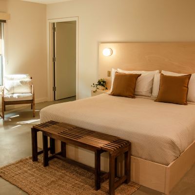 Elwood Suite Brut Hotel Promo Code