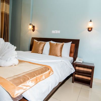 Studio ISIS HOTEL Promo Code