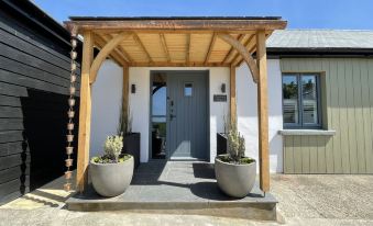 Moorview House - Housity