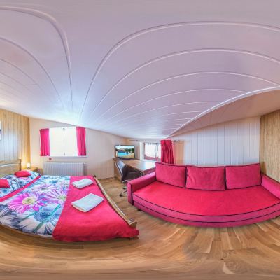 Room (Gerbera) VeLa Promo Code