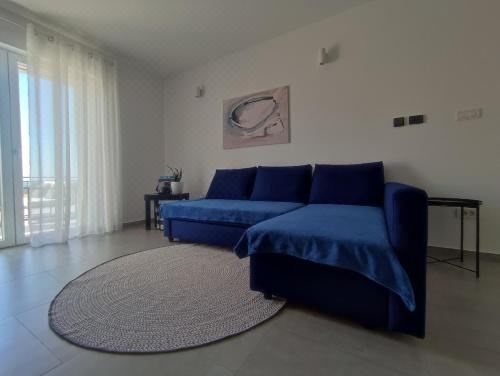 Eleven One-Bedroom Apartment