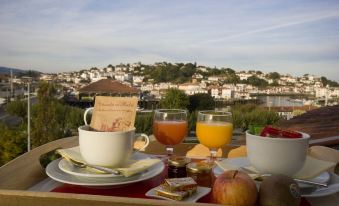Hotel Le Relais Saint-Jacques - Housity