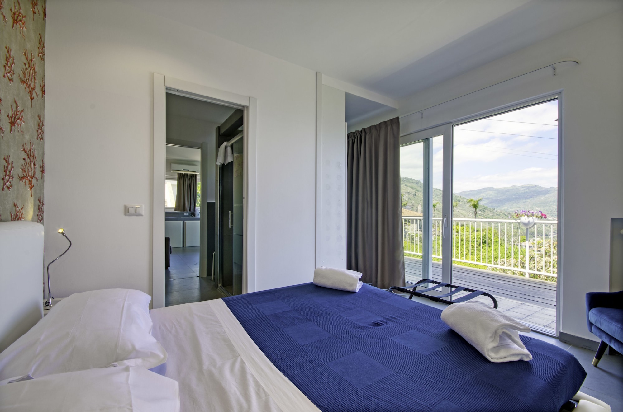 全景公寓， 1 间卧室， 海景