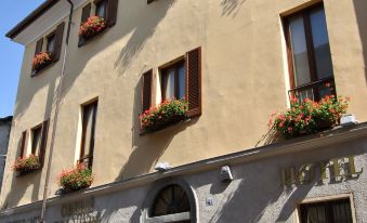 Hotel Oberje DLa Viere - Housity