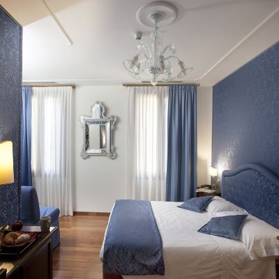 Suite Junior Vista Canale Hotel Ca' D'Oro Promo Code