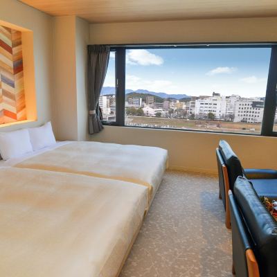 デラックス ツインルーム ホテルニューガイア飯塚 クーポン