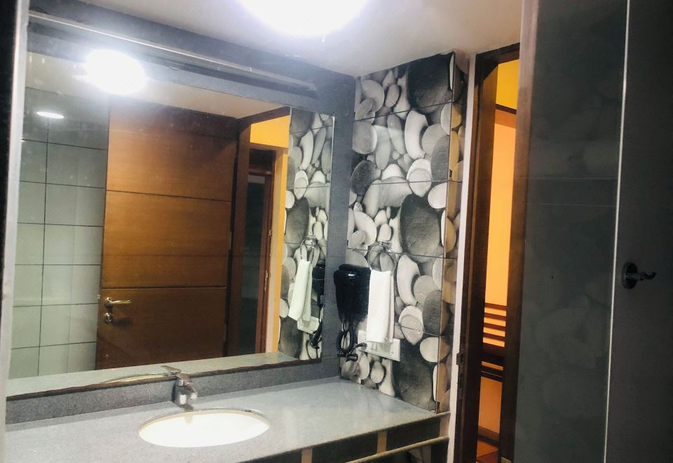 俱乐部双床房， 2 张单人床