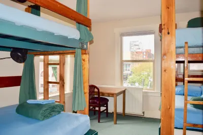 Green Tortoise Hostel Seattle Отели в г. 