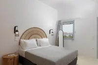 Bonatsa Beach House