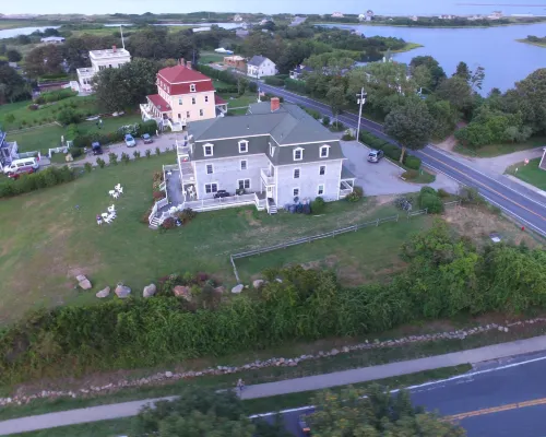 Payne's Harbor View Inn Hotels in Block Island