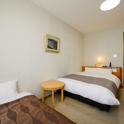 スタンダードジュニアダブルルーム 湯田温泉　セントコア山口 クーポン