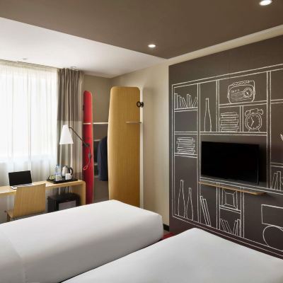 高層天際線雙人床房 吉達市中心宜必思飯店優惠