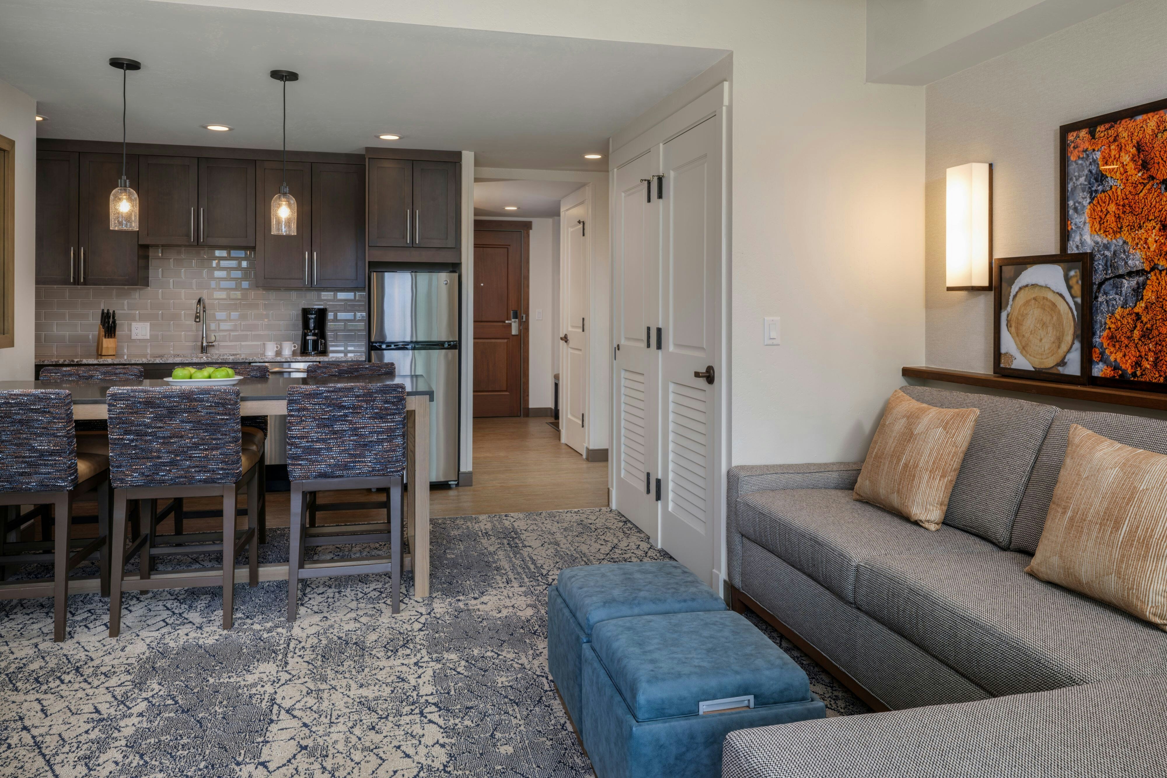 两卧室别墅 - 带阳台