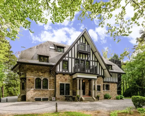 Vintage Villa with Hot Tub & Infrared Sauna in Ardennes Hotel a Spa