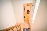 Spacious Apartment With Terrace, View Hotels in 