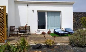 Quintero Suites - Housity