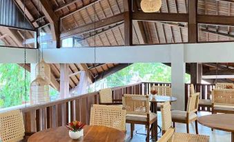 Kayangan Cafe & Residence