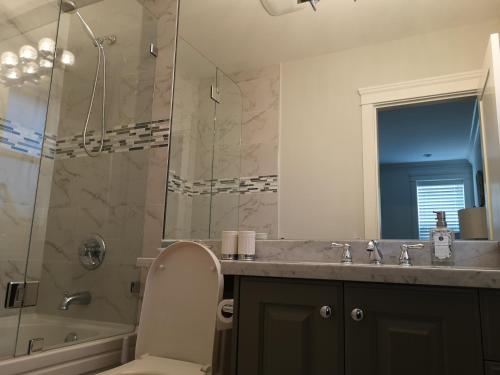 特大床间 - 带私人浴室