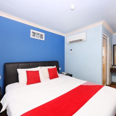 Bilik Double Standard Kupon OYO 496 Hotel De Eco Inn