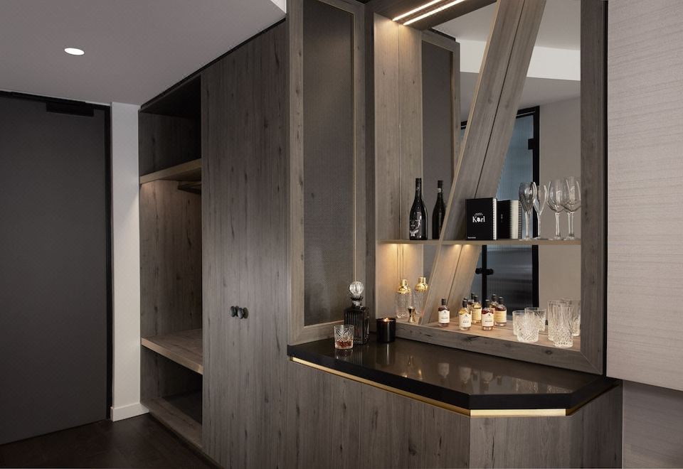 Hotel X Brisbane Fortitude Vly, Vignette Collection - an IHG Hotel1 King Premium Terrace