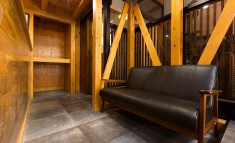 Guest House Koenji Junjo Hotel - Housity