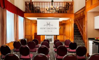 Huntingdon Hotel and Suites