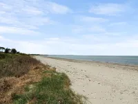 "Kiowa" - 100m from the Sea 阿靈奧布羅酒店