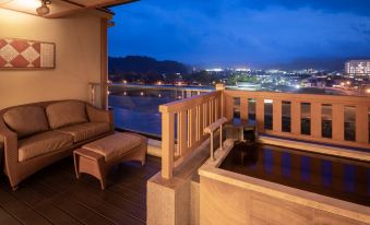 Ryokan Ayu No Sato - Housity