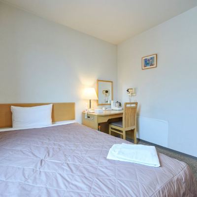 デラックスダブルルーム(喫煙) ホテルセレクトイン伊勢原 クーポン