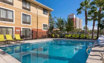 Extended Stay America Suites - Orlando - Orlando Theme Parks - Vineland Rd