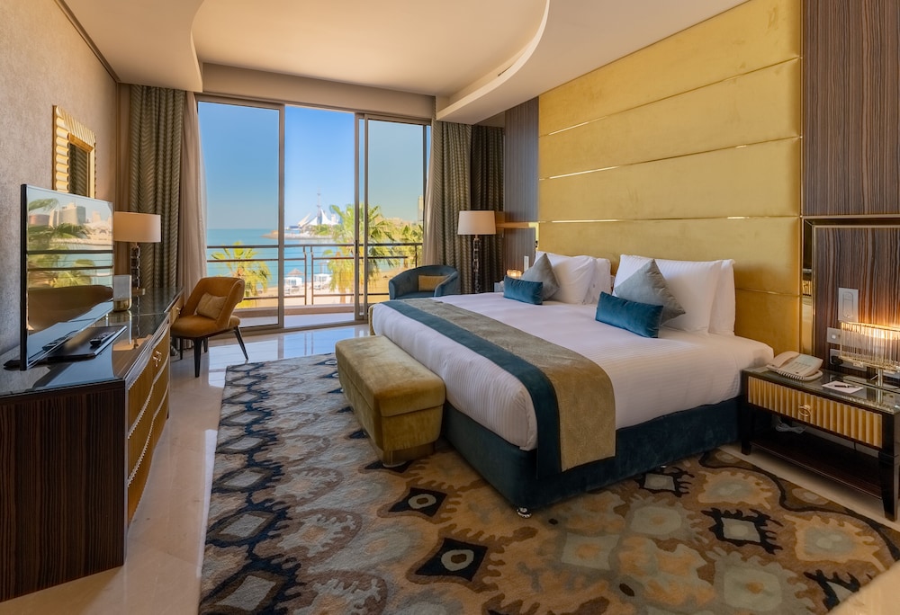 Marina Hotel 皇家套房