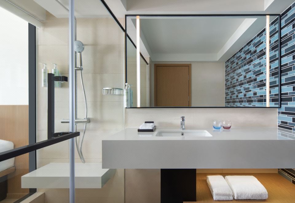 标准大床房-自在90°城景