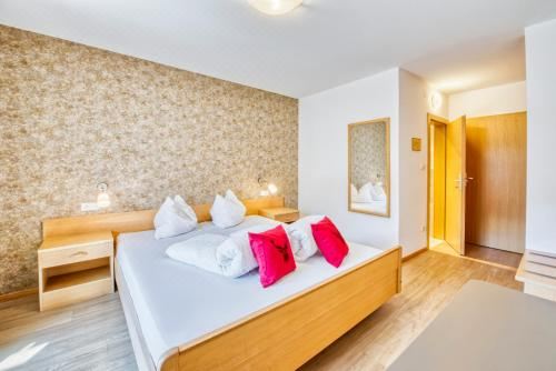 双人房（带独立浴室）