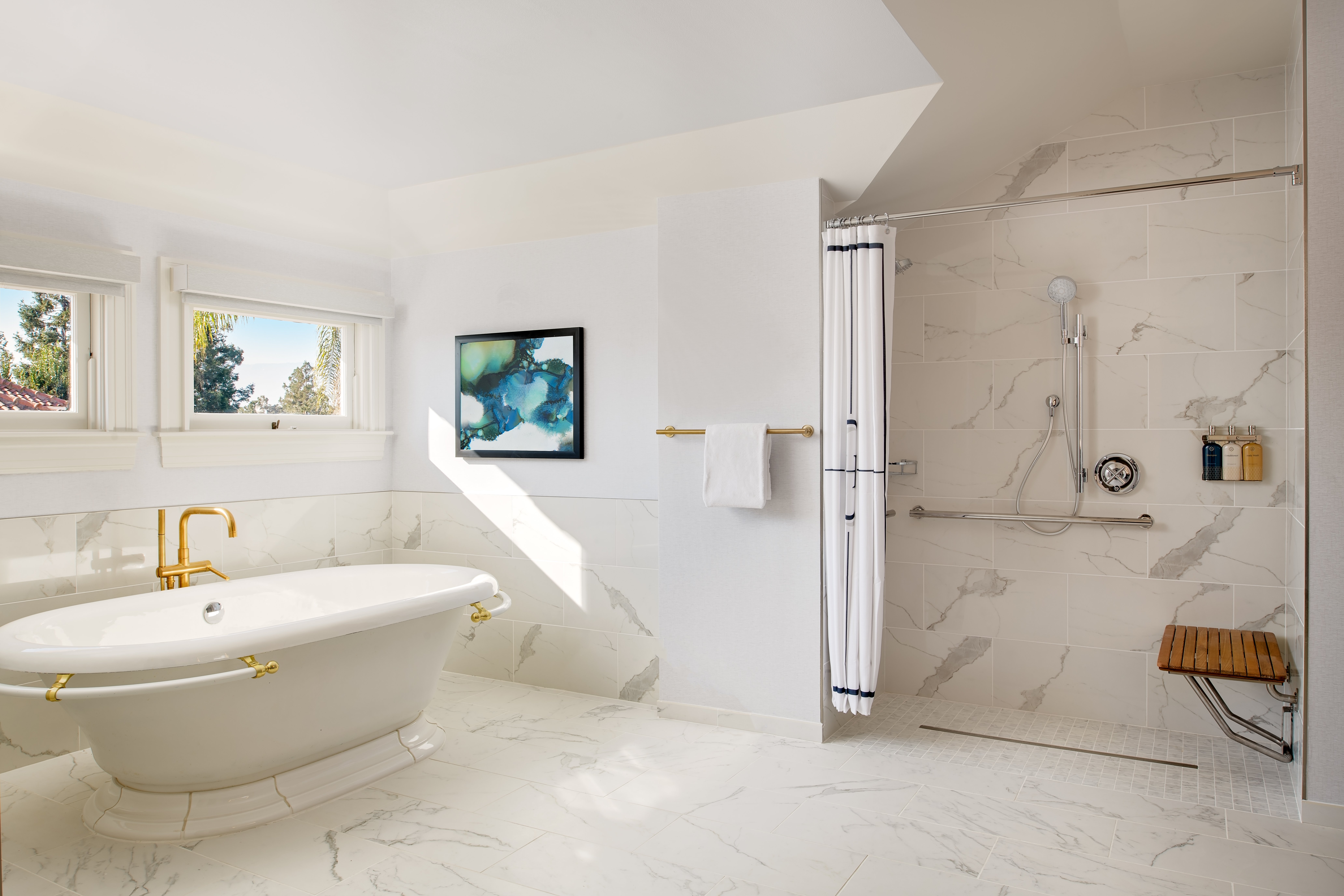 行动无障碍特大床房带无障碍淋浴