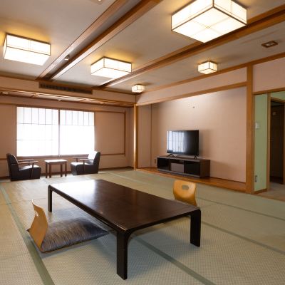 ラージ和室(禁煙) 伊豆長岡　金城館　【伊東園ホテルズ】 クーポン