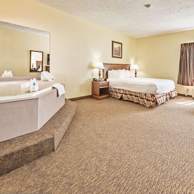 Single King Jacuzzi Suite Branson Towers Hotel Promo Code