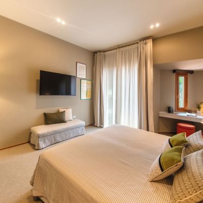 Deluxe Room Is Molas Resort Promo Code